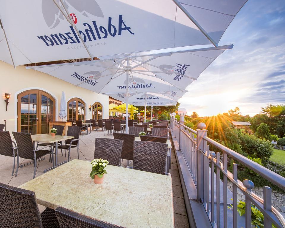 Hotel Und Landgasthof Altwirt Großhartpenning Εξωτερικό φωτογραφία